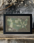 Plakat -  Highly detailed map of the United States, Camo