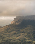 Plakat - Mountain view and clouds